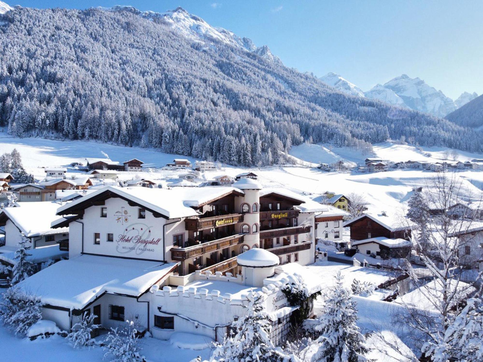 Hotel Burgstall Neustift im Stubaital Esterno foto