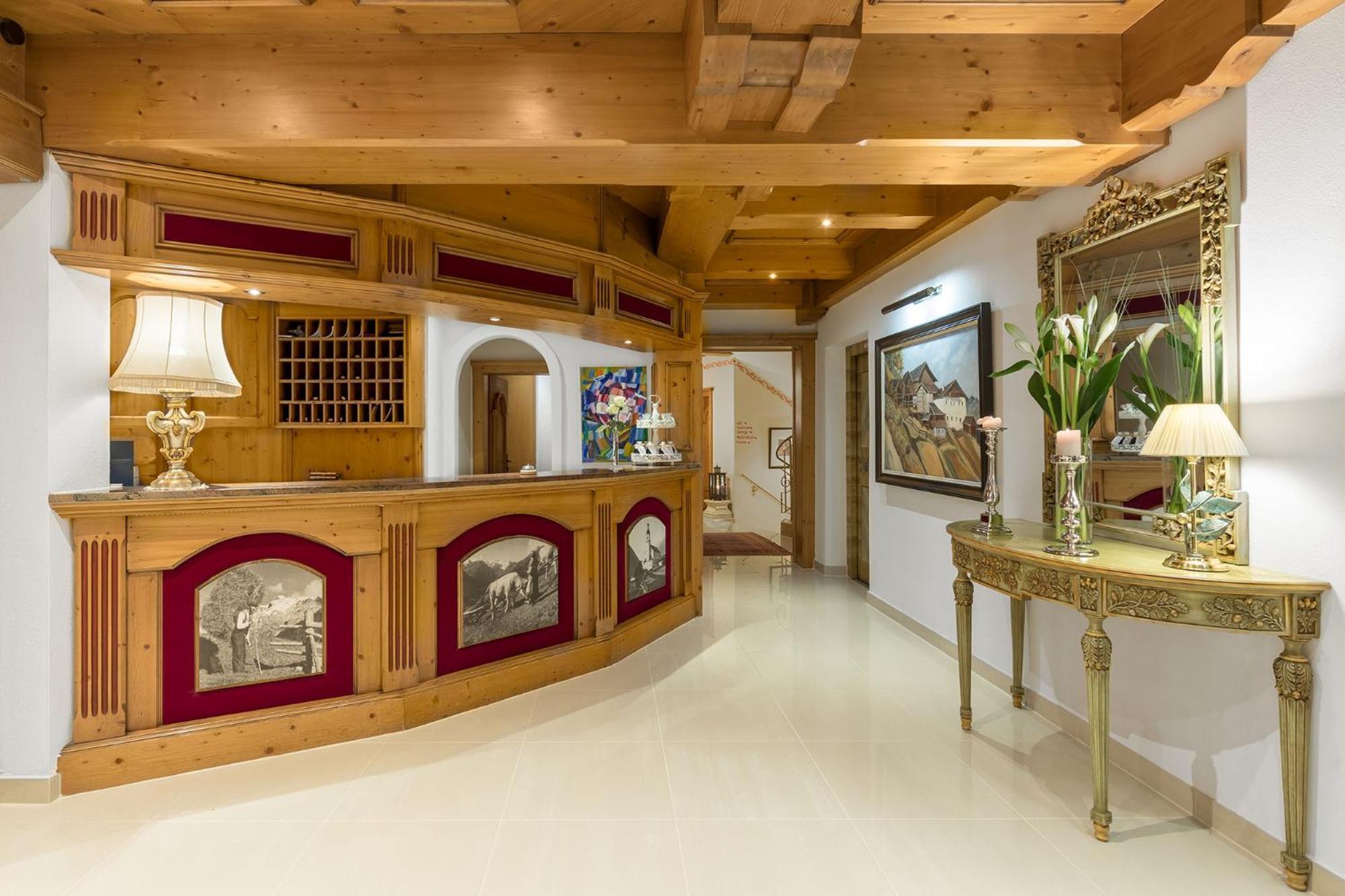 Hotel Burgstall Neustift im Stubaital Esterno foto