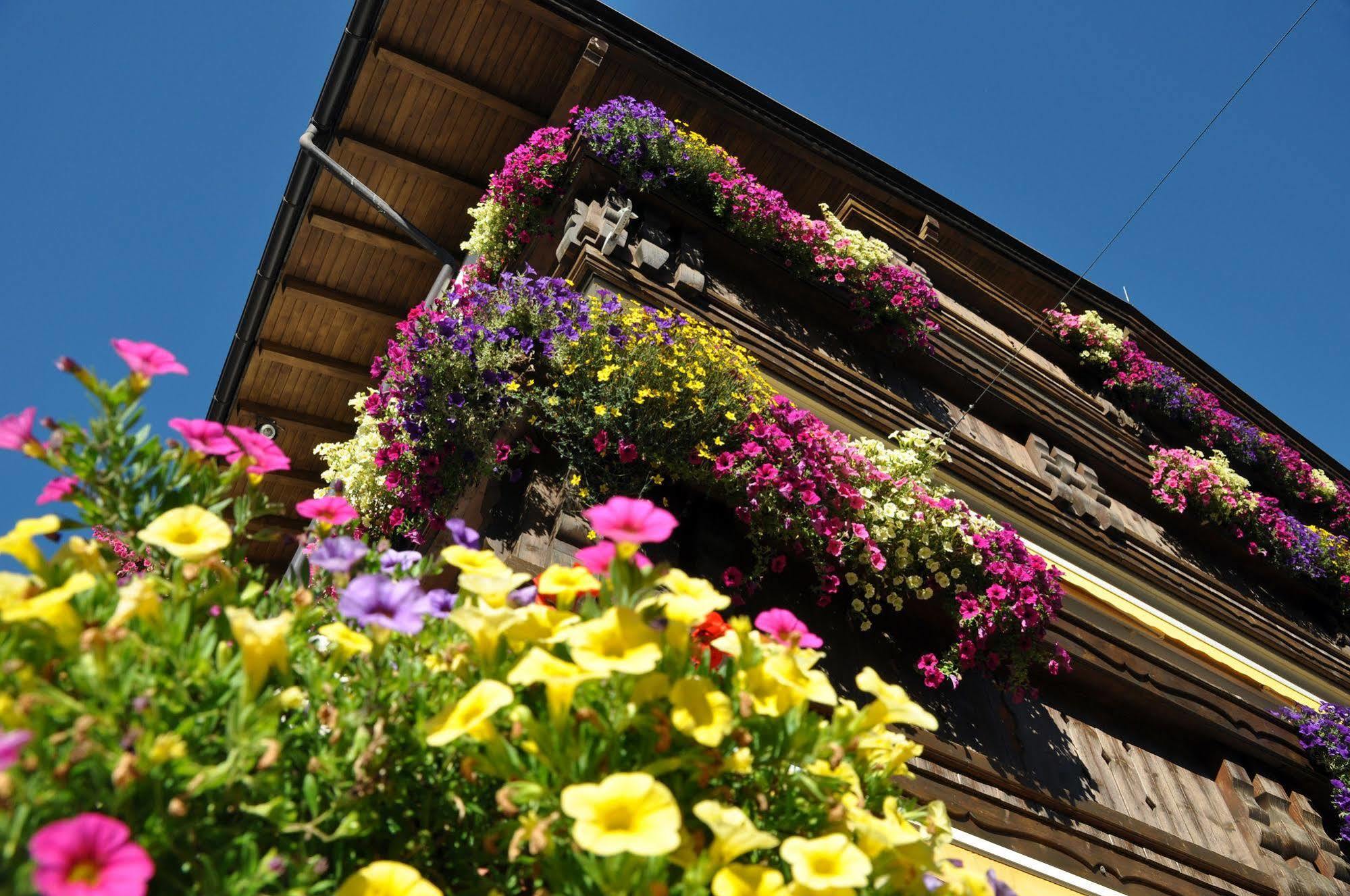 Hotel Burgstall Neustift im Stubaital Esterno foto