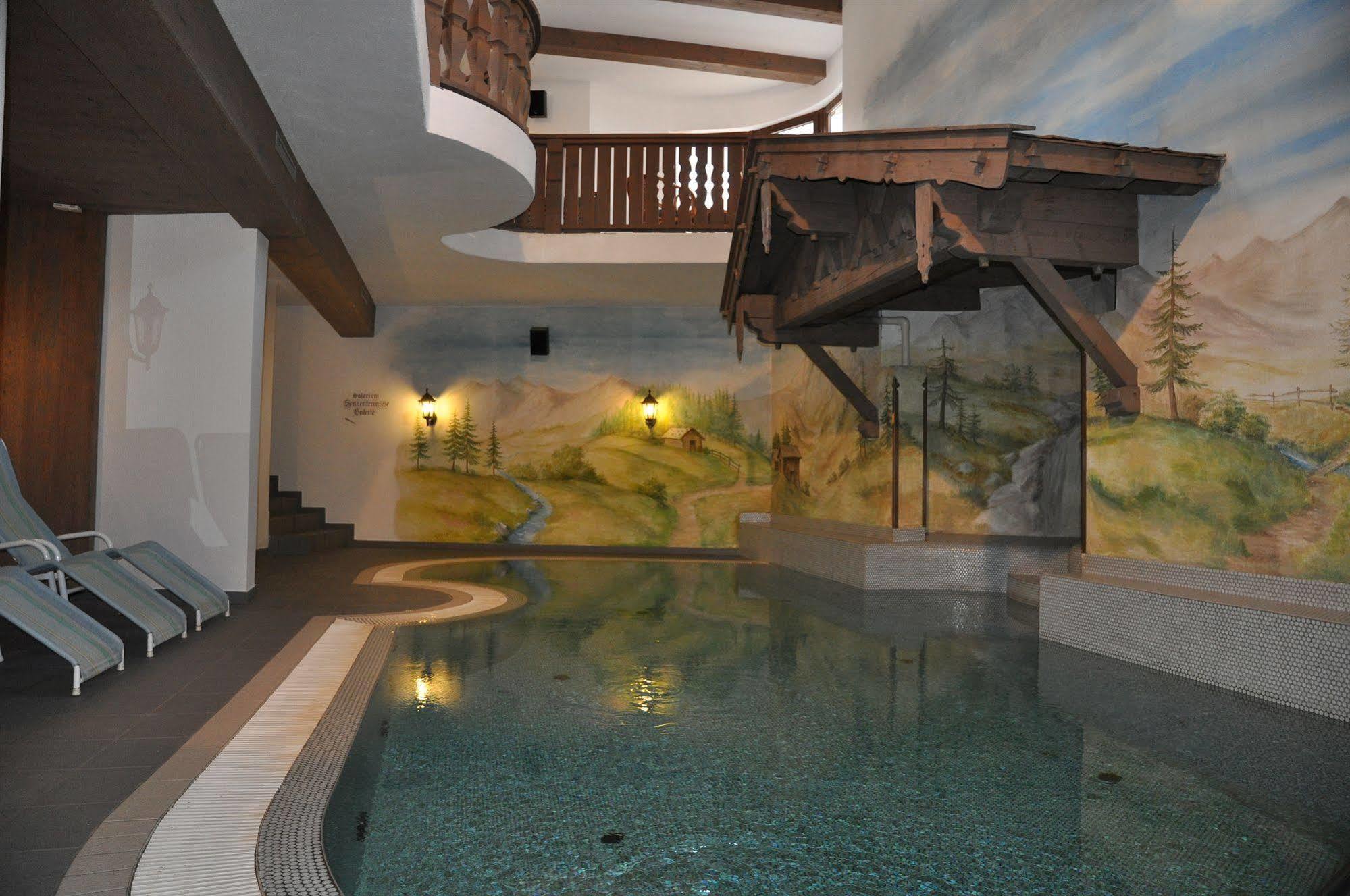 Hotel Burgstall Neustift im Stubaital Esterno foto